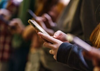 France Will Ban Social Media For Children Under 15
