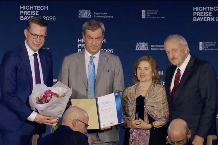 Daniela Rus receives Bavarian Minister-President’s High-Tech Prize | MIT News
