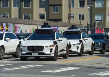 San Francisco mayor pushes for tougher rules after the Waymo traffic fiasco