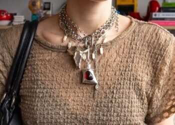 This Beautifully Weird Necklace Is Secretly a USB Drive