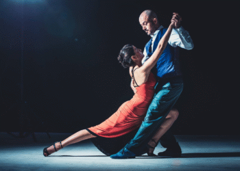 Step into the world of tango on Google Arts & Culture