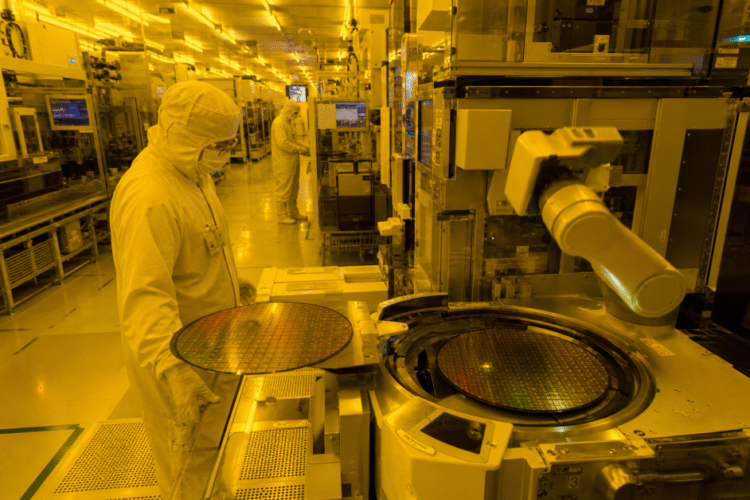 Anthropic’s Silicon Team Is Hiring for Tapeout and Production Ramp – Unite.AI