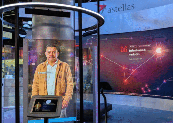 Experiential Marketing Trend of the Week: Eye Contact