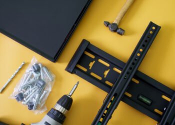 What Is A VESA Mount And How To Know What Type Your TV Has