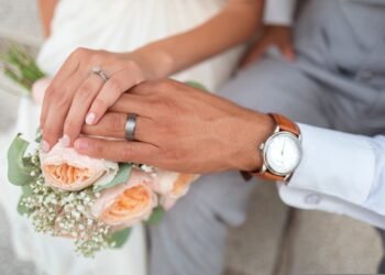 A Green Card Holder’s Spouse Waits Years Longer Than a Citizen’s Spouse — New Report Details the Hidden Toll on Married Couples