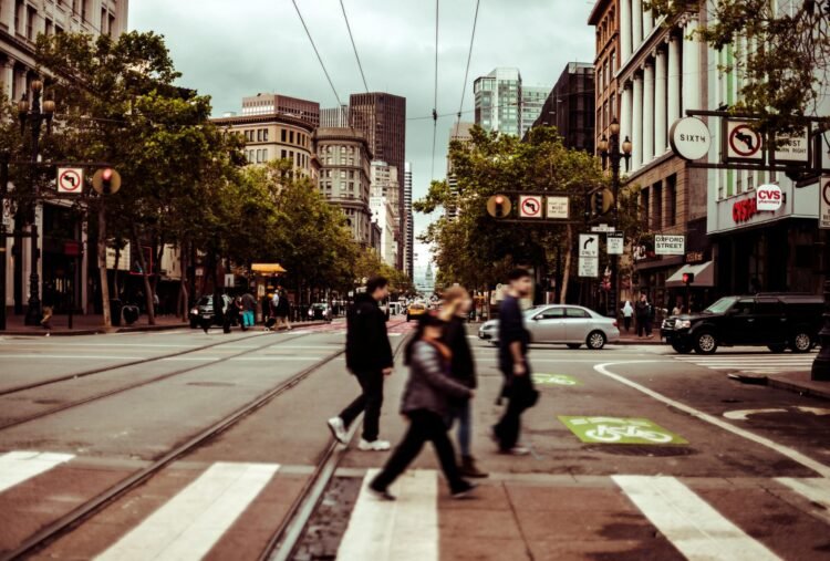 New Study Shows Where Summer Walking Carries the Greatest Risks