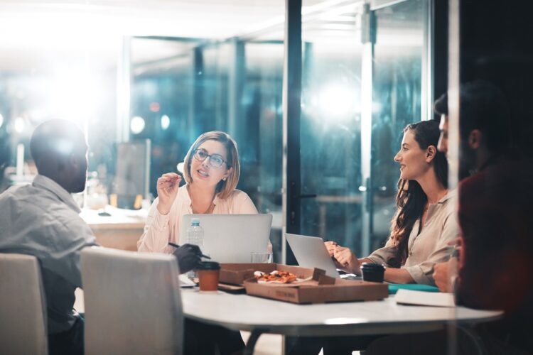 How B2B Influencer Marketing Powers Full-Funnel Content Strategy – TopRank® Marketing